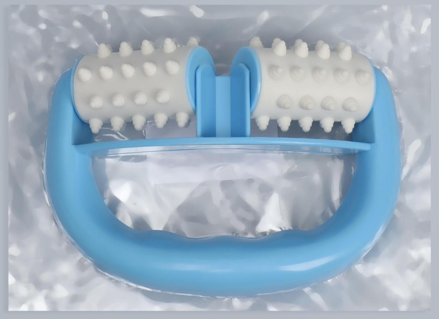 Массажёр «Роллер», с шипами, универсальный, 14 × 10 × 5 см, цвет МИКС