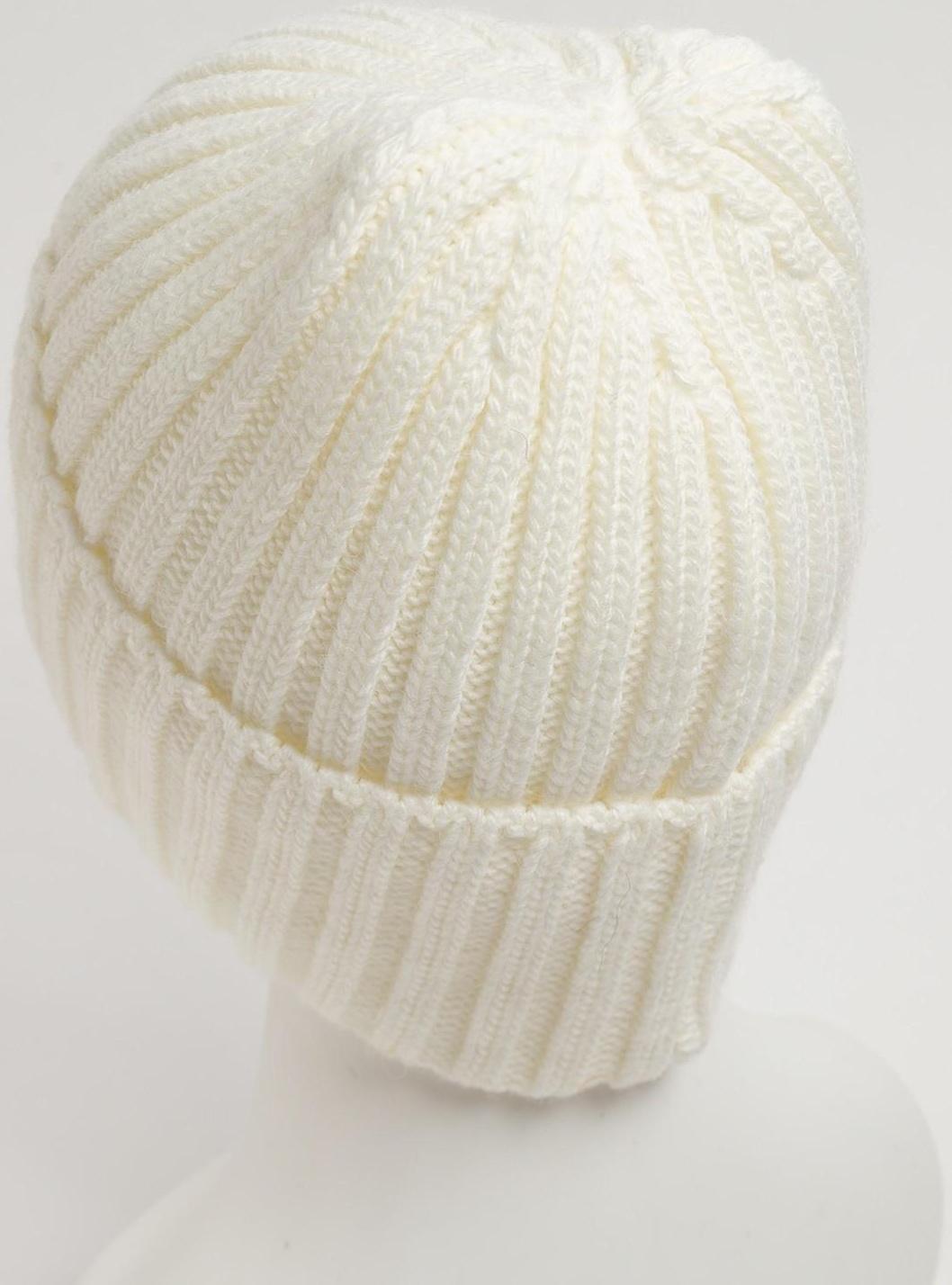 Шапка женская, цвет молочный, р-р 56-58
