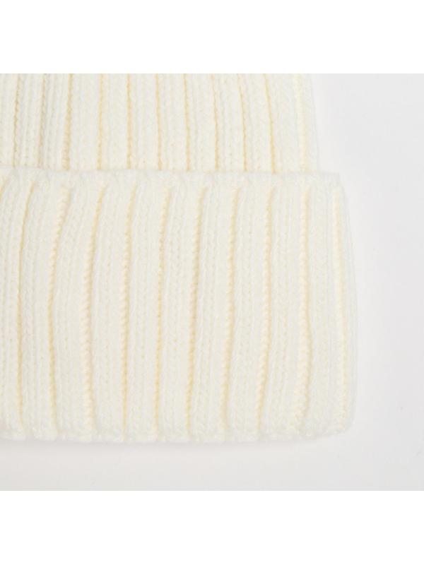 Шапка женская, цвет молочный, р-р 56-58