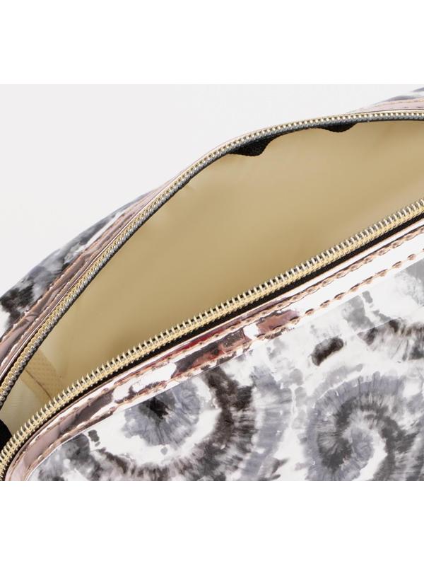 Косметичка на молнии, цвет серый