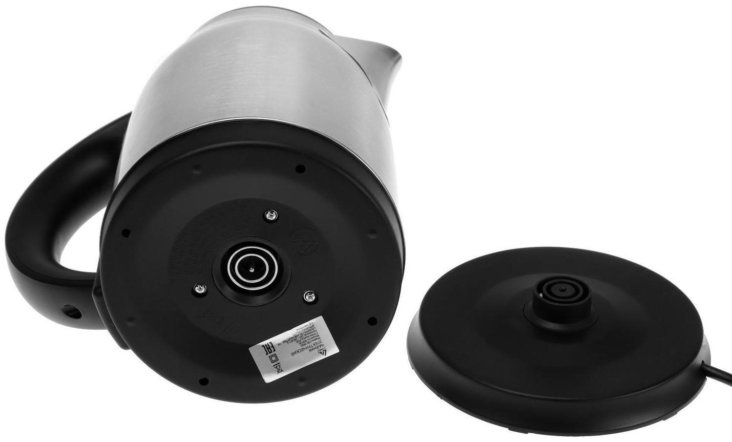 Чайник электрический Luazon LSK-1803, металл, 1.8 л, 1800 Вт, серебристо-чёрный