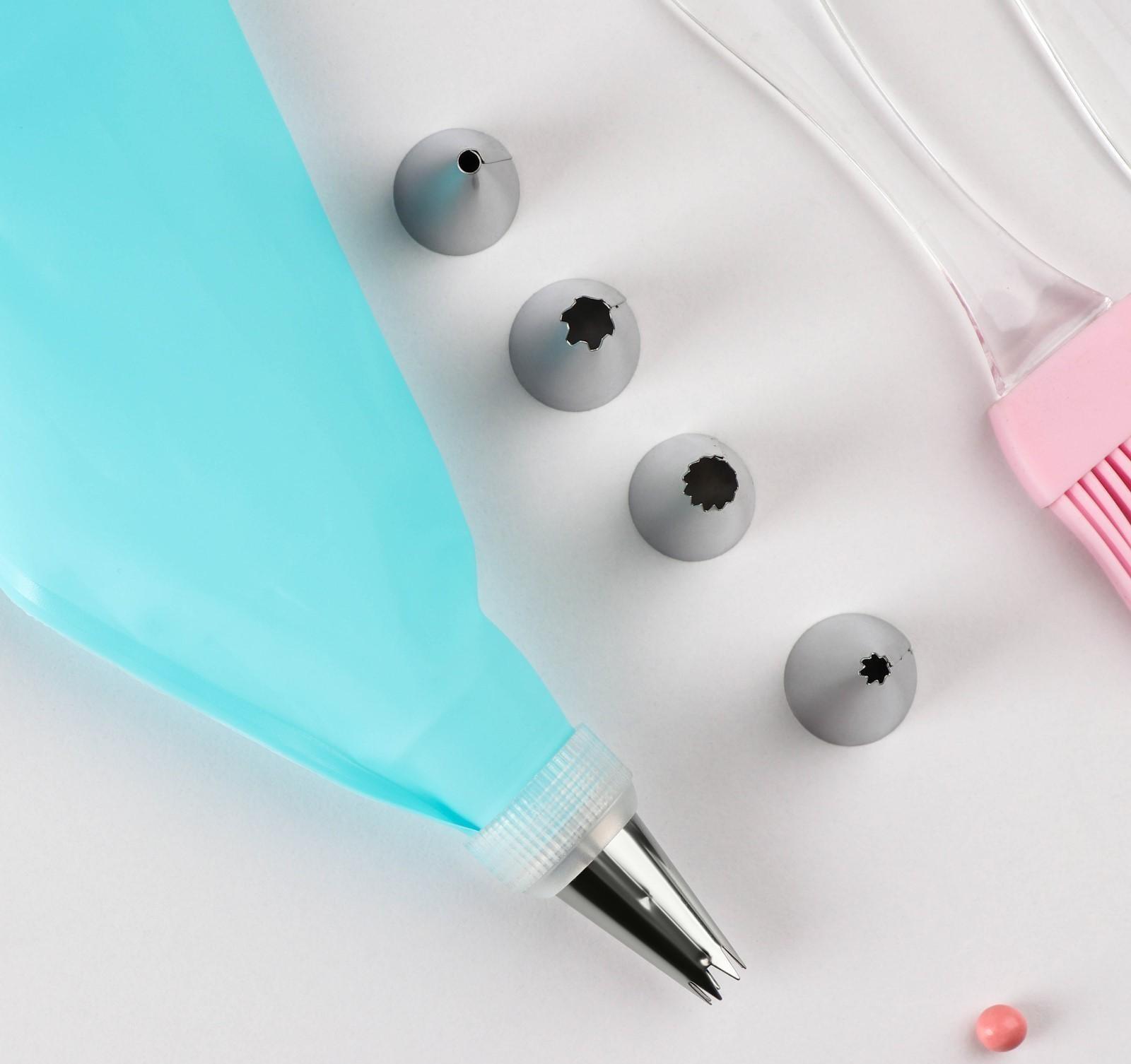 Набор кондитерсткий «Айс» 9 предметов: лопатка, кисть, мешок 30×15 см, насадки 5 шт, адаптер