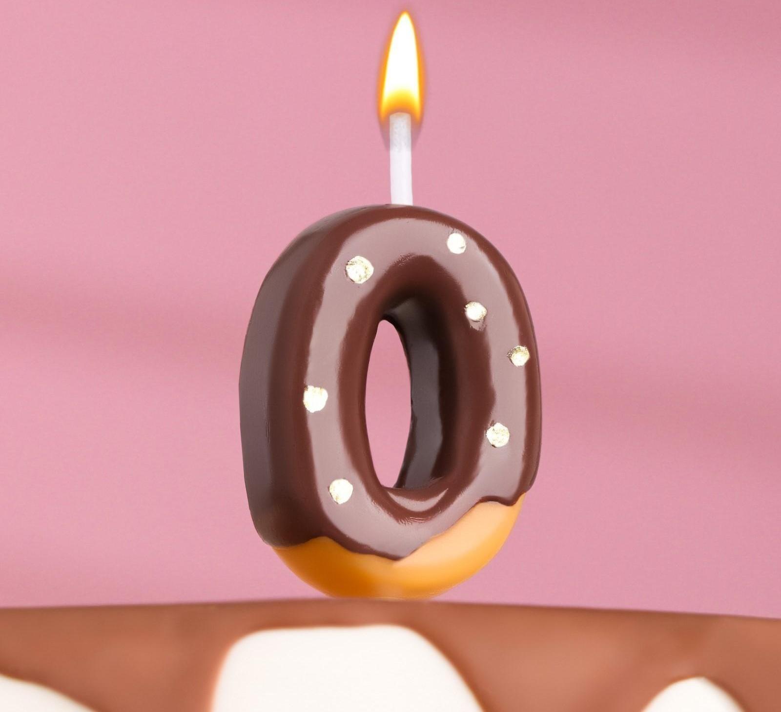 Свеча в торт 