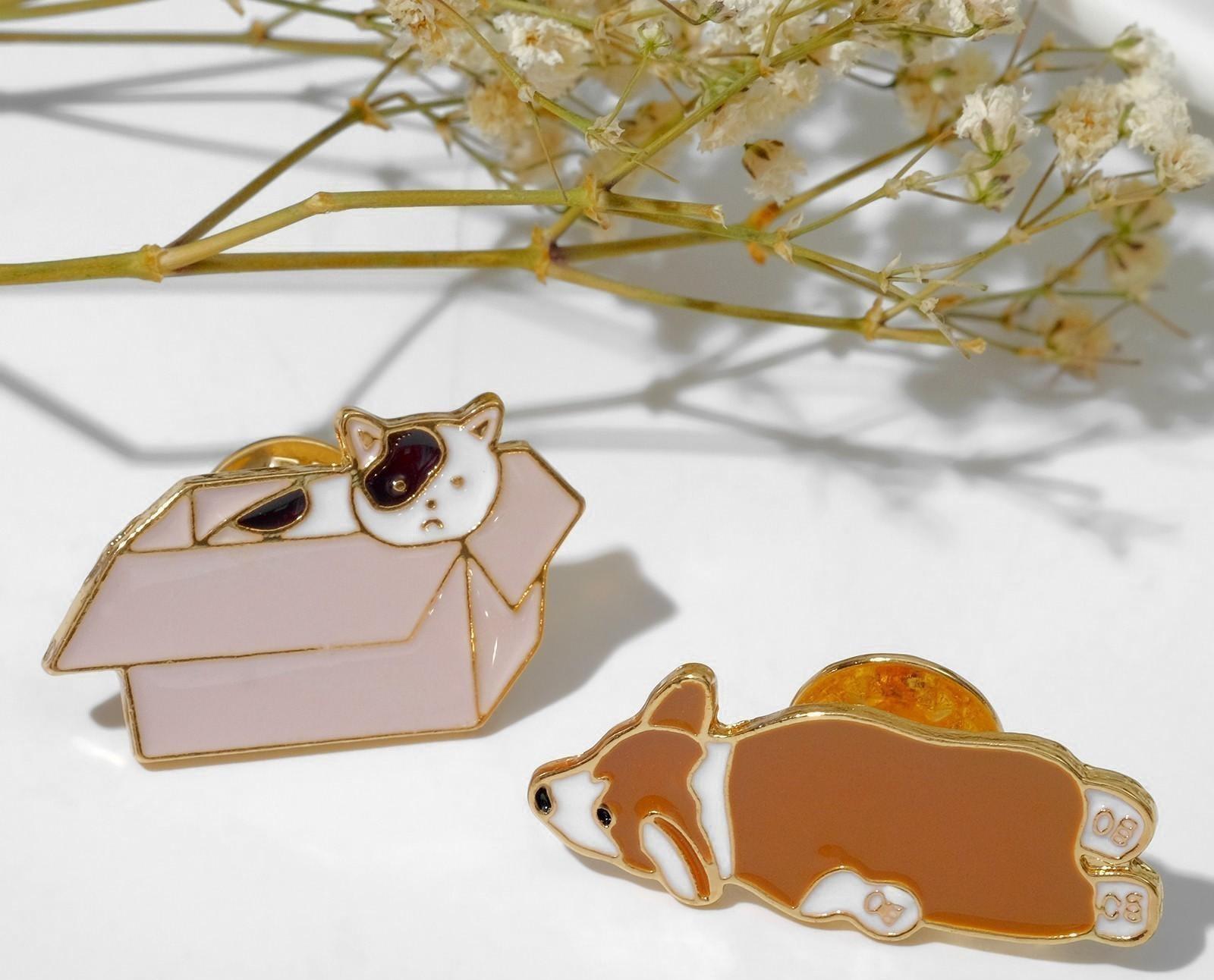 Набор значков (2шт) 