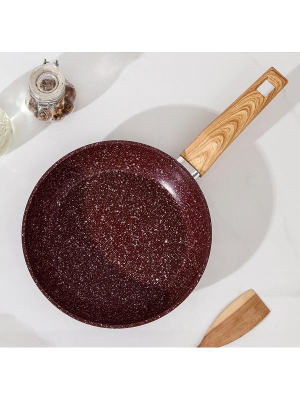 Сковорода кованая Natural. Brown, d=22 см, ручка soft-touch, антипригарное покрытие, индукция, цвет коричневый