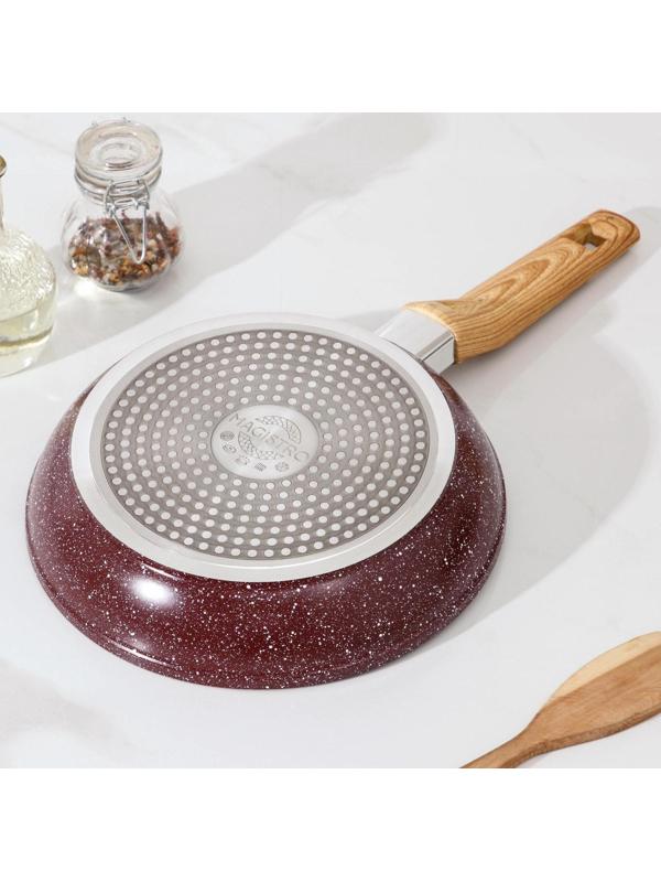 Сковорода кованая Natural. Brown, d=22 см, ручка soft-touch, антипригарное покрытие, индукция, цвет коричневый