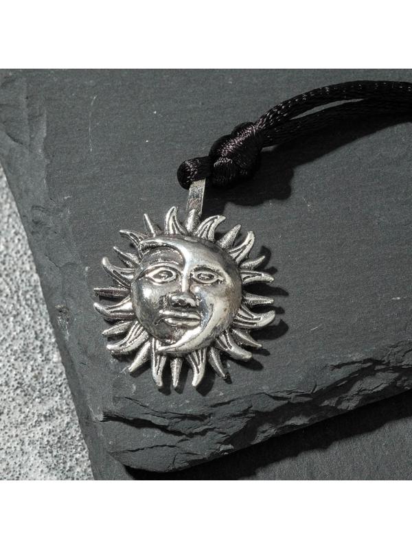 Кулон-амулет 