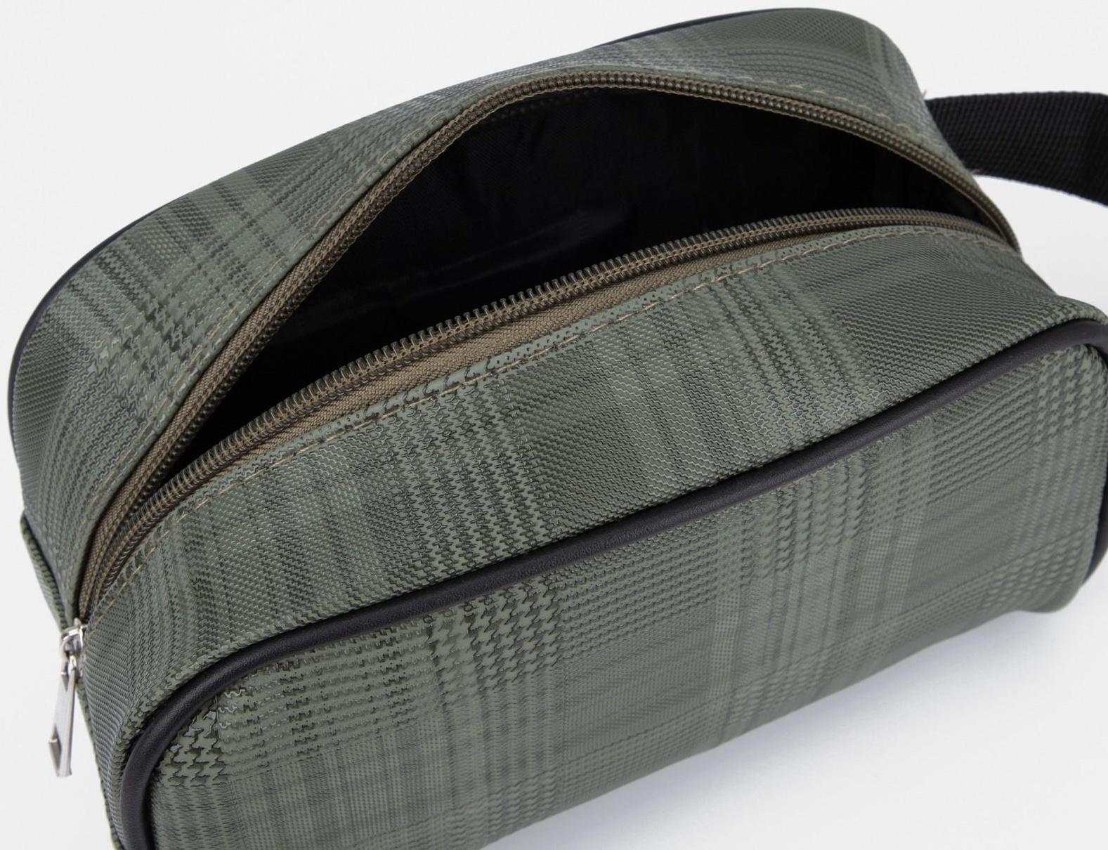 Косметичка на молнии, цвет зелёный