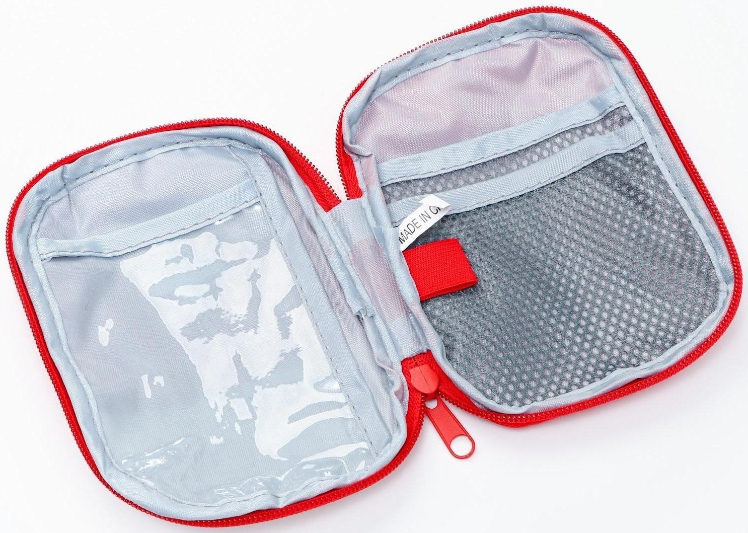 Аптечка походная, красная 18*13см