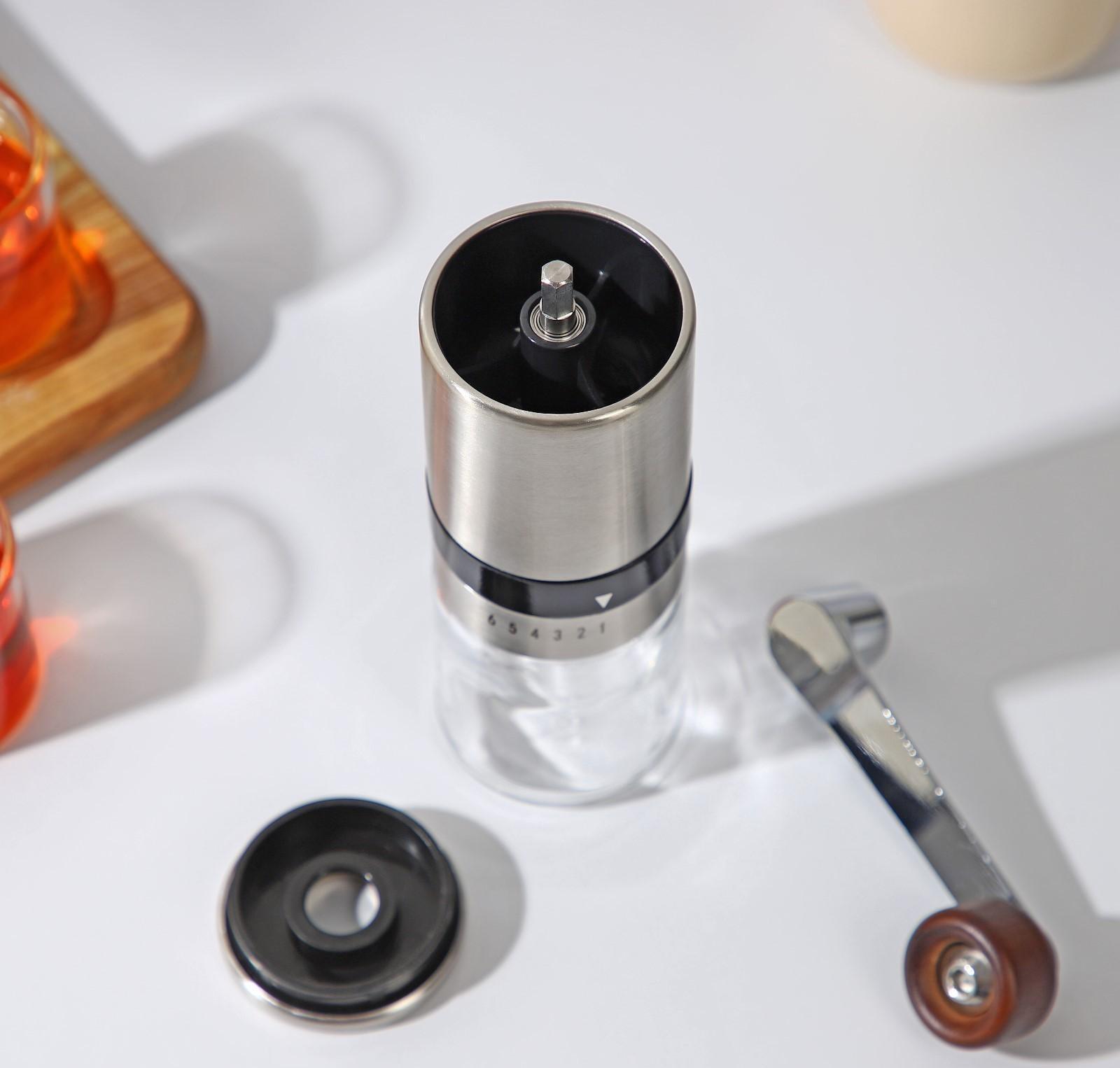 Кофемолка механическая Magistro Solid, керамический механизм, регулировка помола