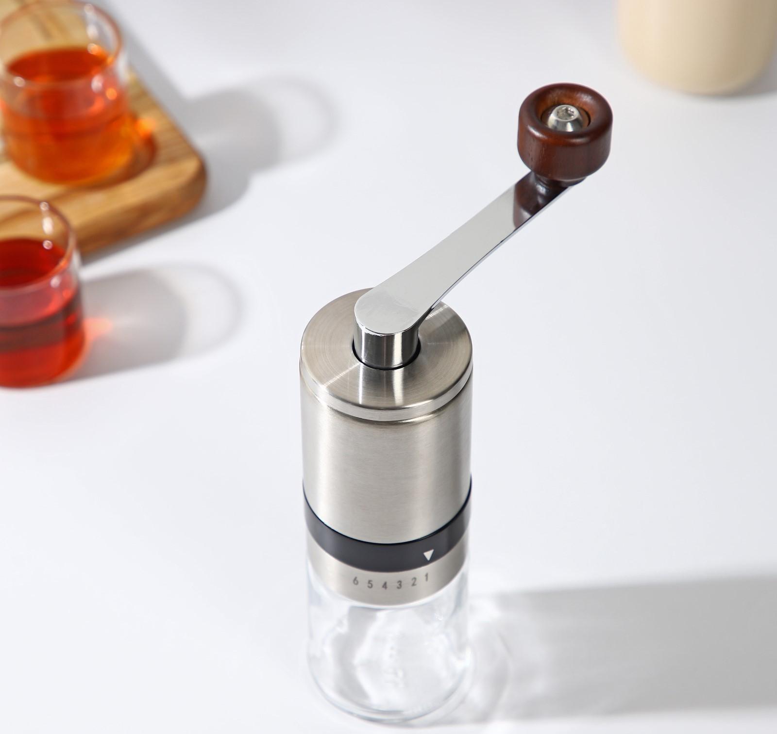 Кофемолка механическая Magistro Solid, керамический механизм, регулировка помола