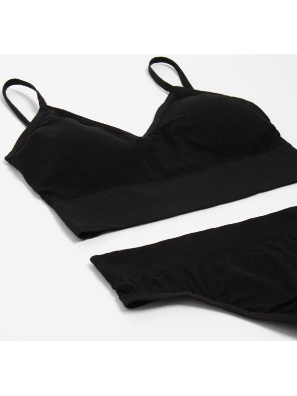 Комплект женский (топ, трусы) цвет чёрный, размер 42-44