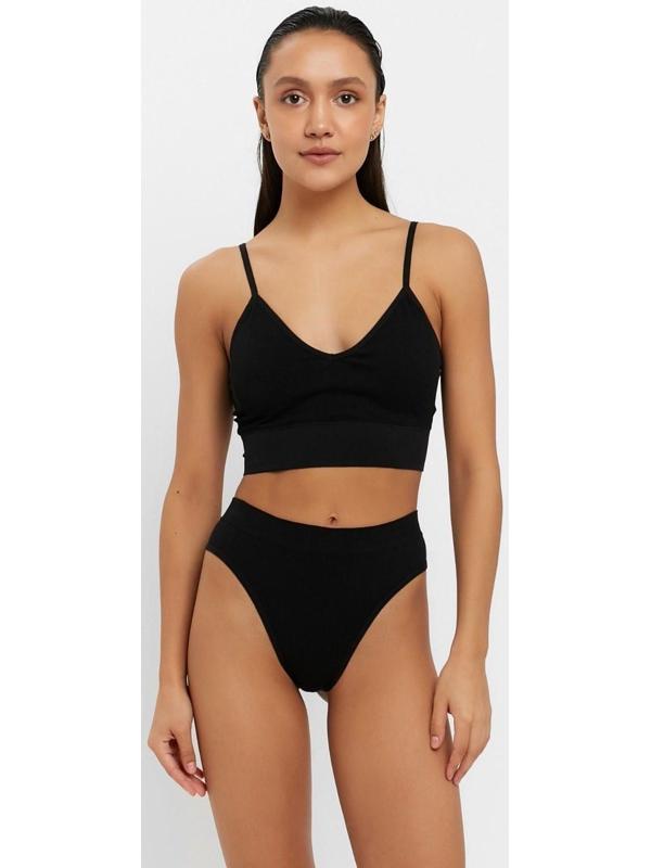 Комплект женский (топ, трусы) цвет чёрный, размер 42-44