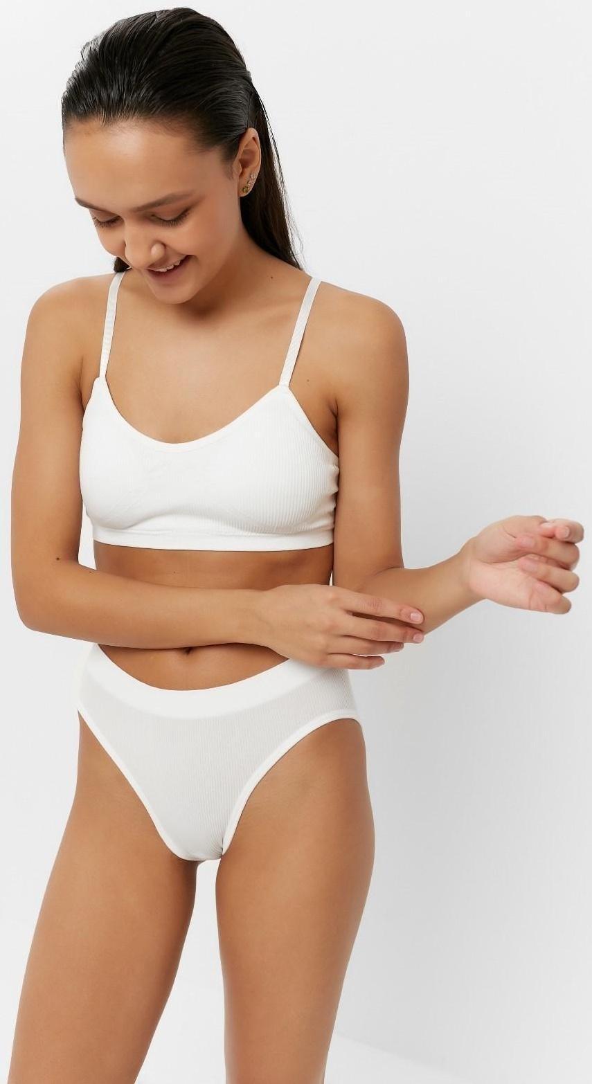 Комплект женский (топ, трусы) цвет белый, размер 42-44