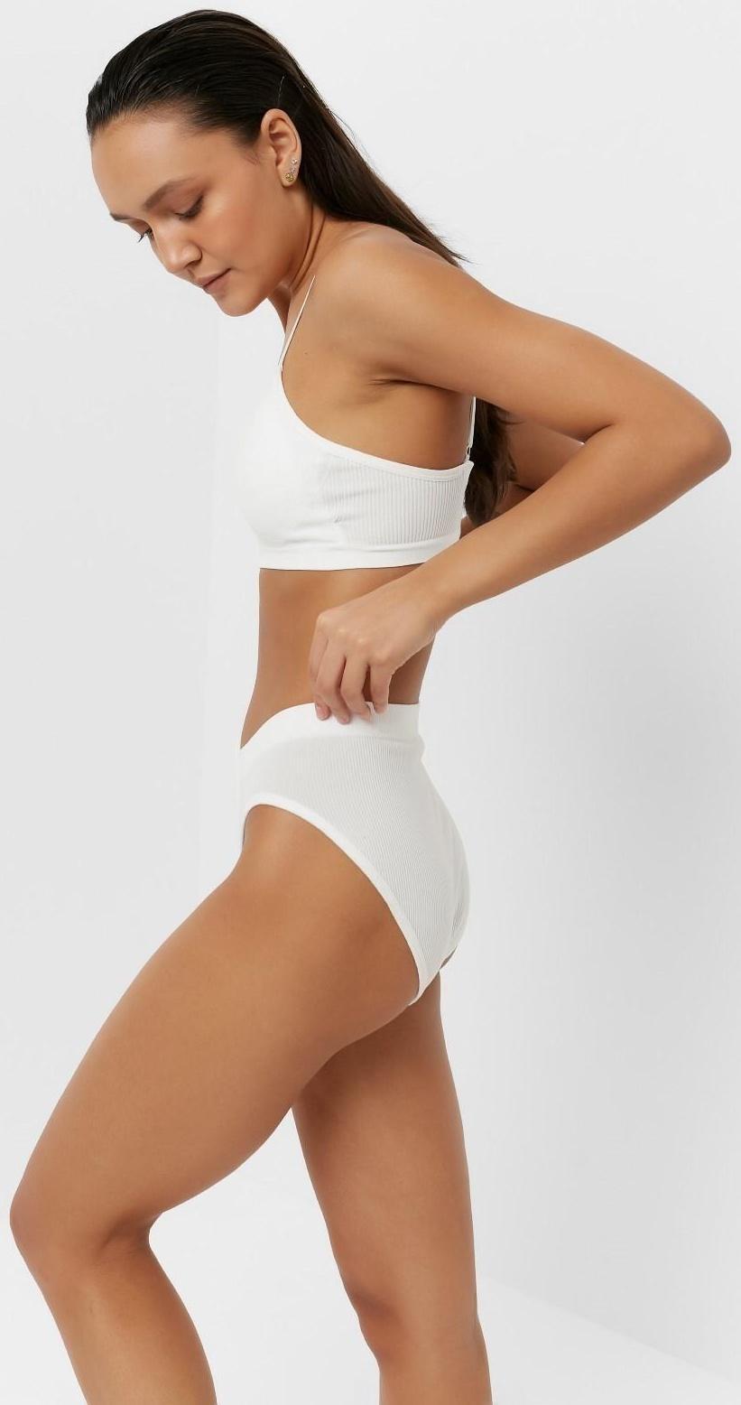 Комплект женский (топ, трусы) цвет белый, размер 42-44