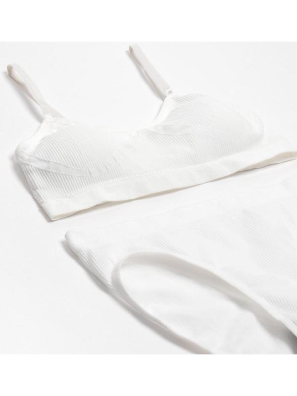 Комплект женский (топ, трусы) цвет белый, размер 42-44