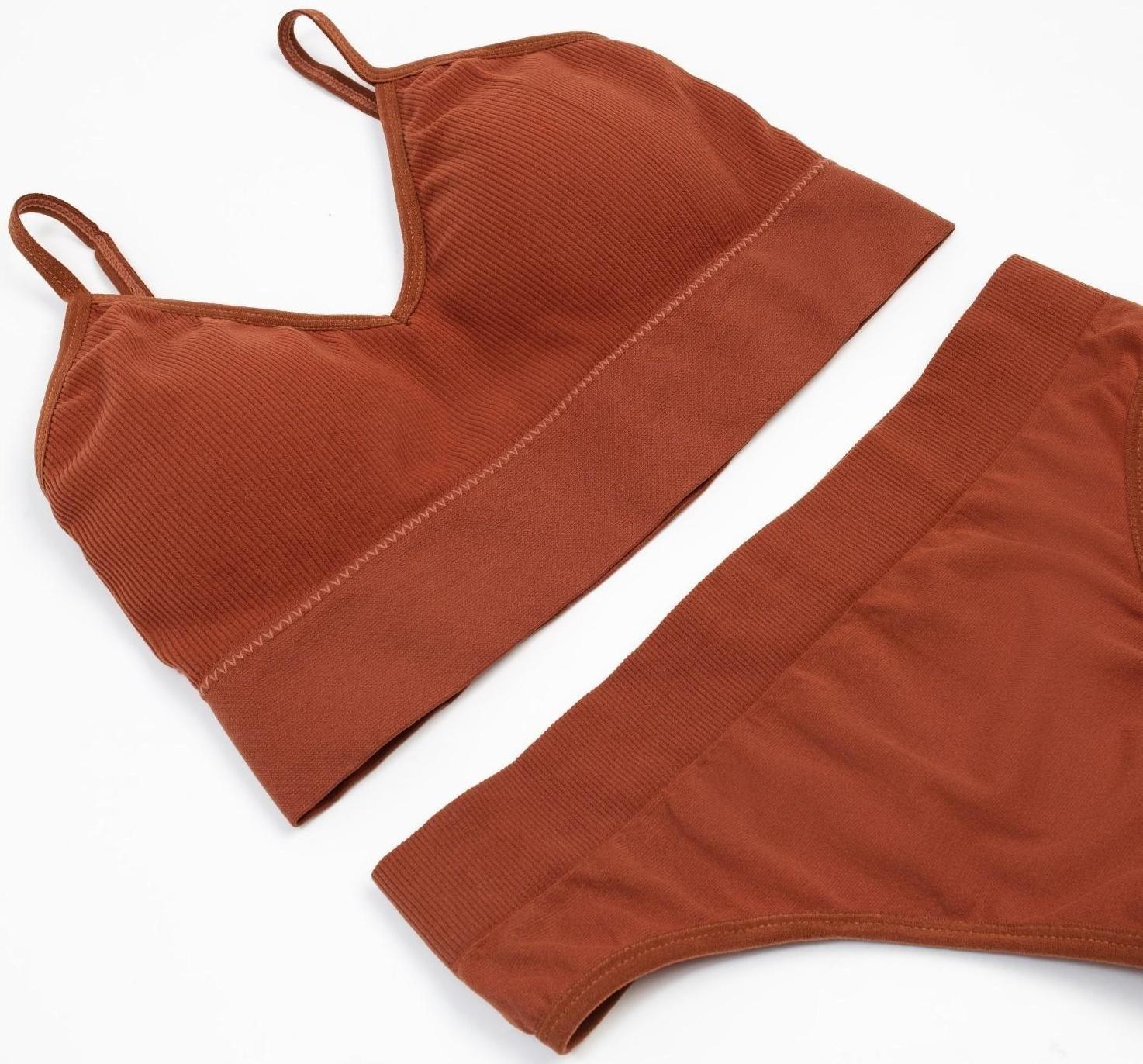 Комплект женский (топ, трусы) 118 цвет коричневый, р-р 42-44