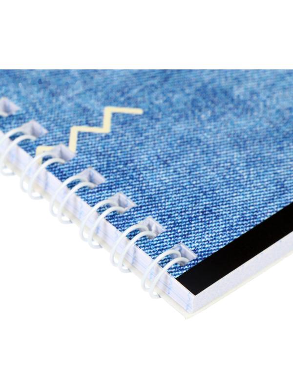 Тетрадь 48 листов в клетку на гребне Like a pro, обложка мелованный картон, выборочный лак, блок офсет / Микс 1 шт.