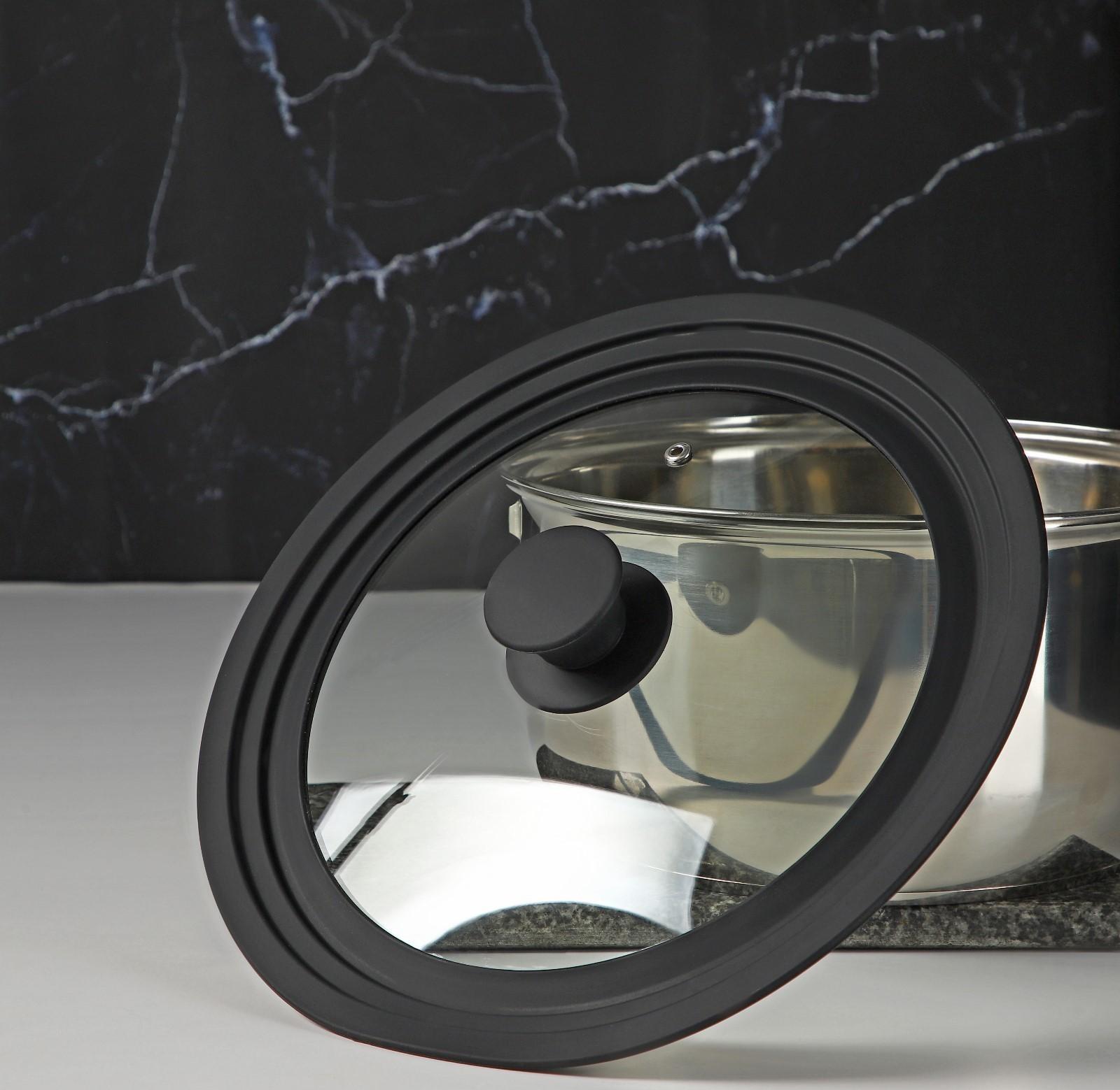 Крышка для сковороды и кастрюли Доляна стеклянная, универсальная с силиконовым, ободком и ручкой, 24/26/28 см, цвет чёрный