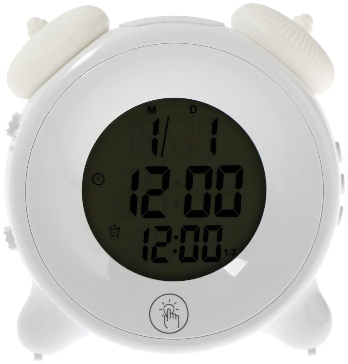 Часы-будильник RITMIX CAT-057, календарь, подсветка, 3хААА, белые