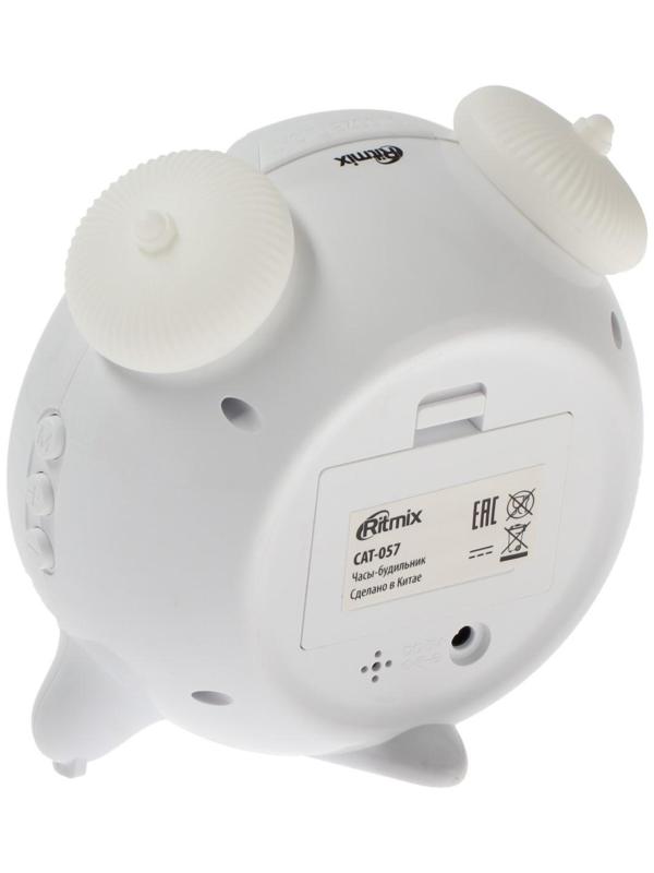 Часы-будильник RITMIX CAT-057, календарь, подсветка, 3хААА, белые