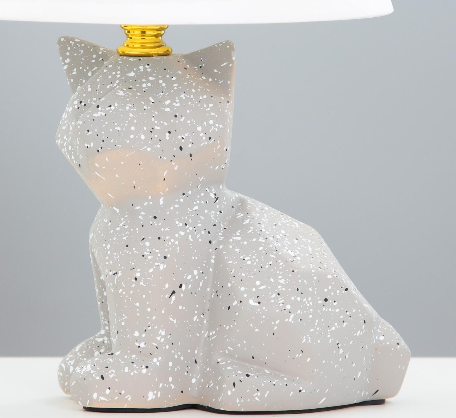 Настольная лампа 