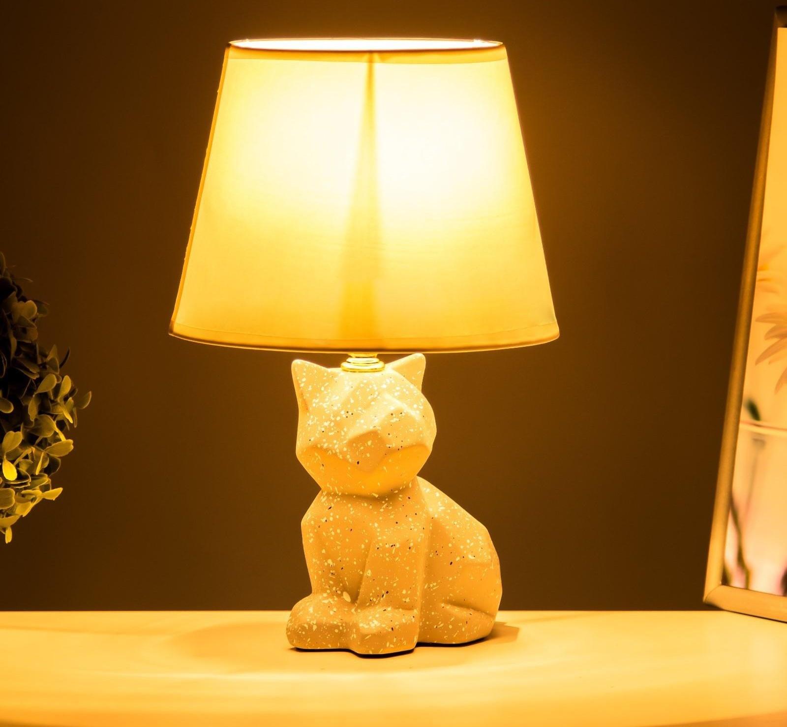 Настольная лампа 