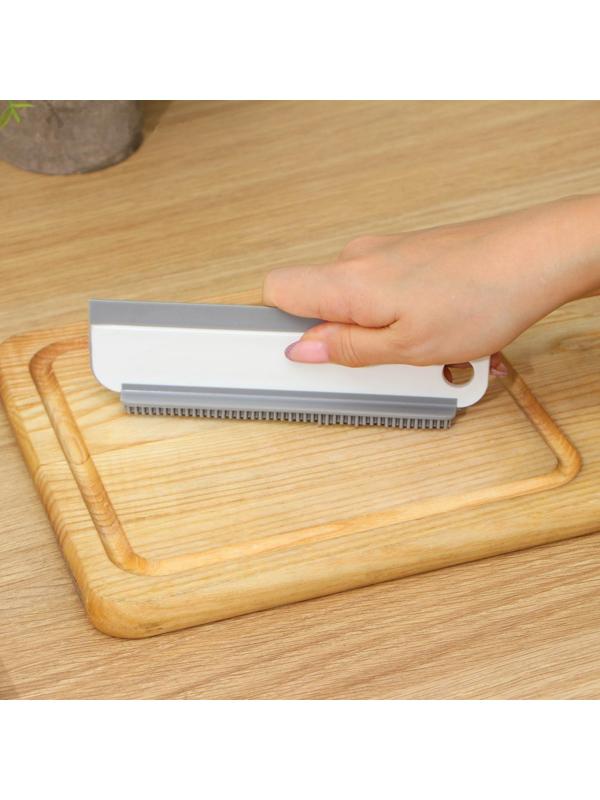 Щётка-скребок универсальная Raccoon, 16×4,5×2 см