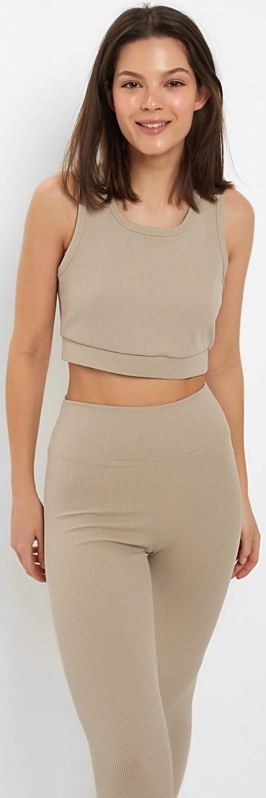 Топ спортивный женский MINAKU цвет бежевый, р-р 48