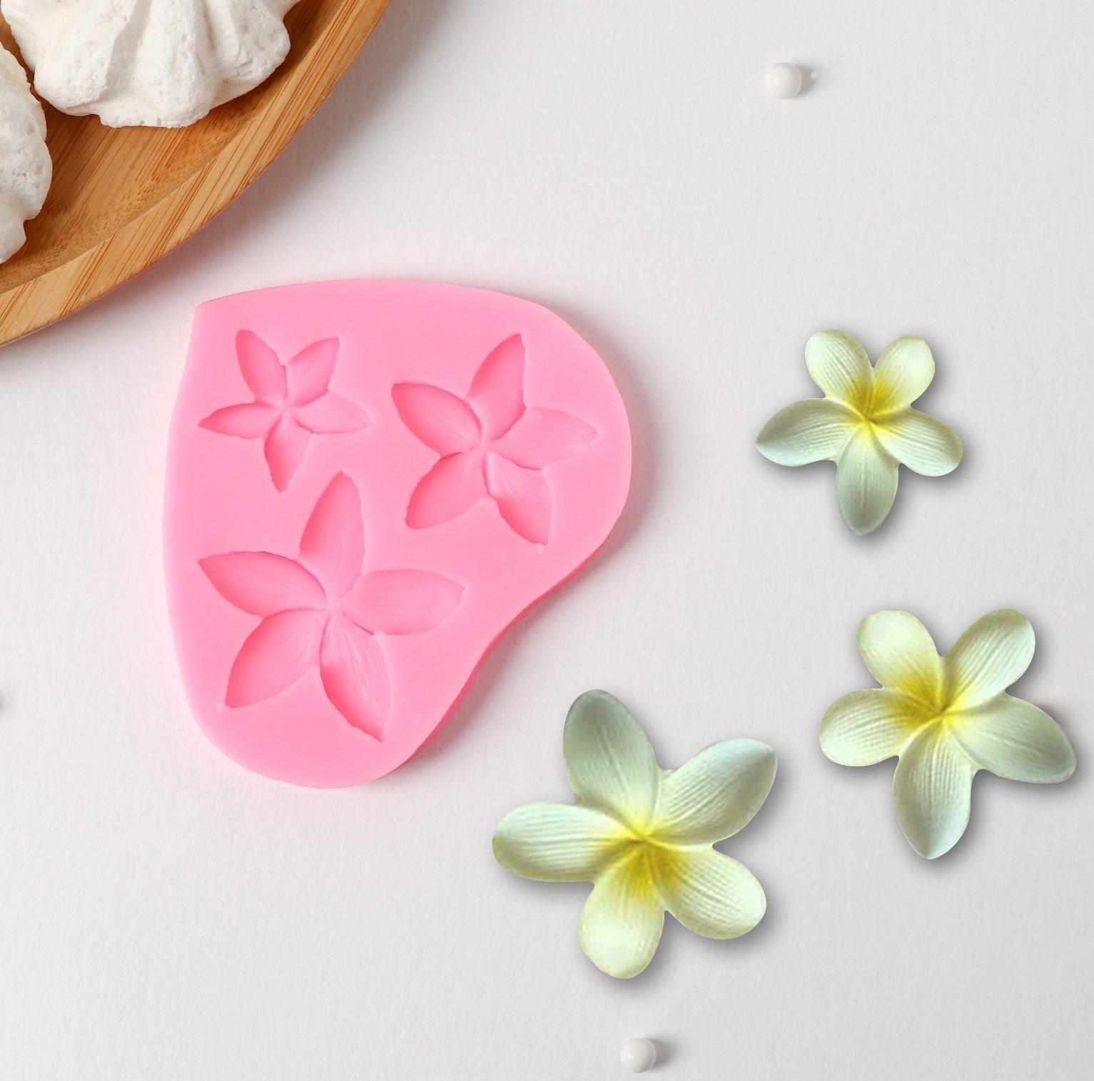 Молд «Плюмерия», 9×8×0,8 см, цвет розовый