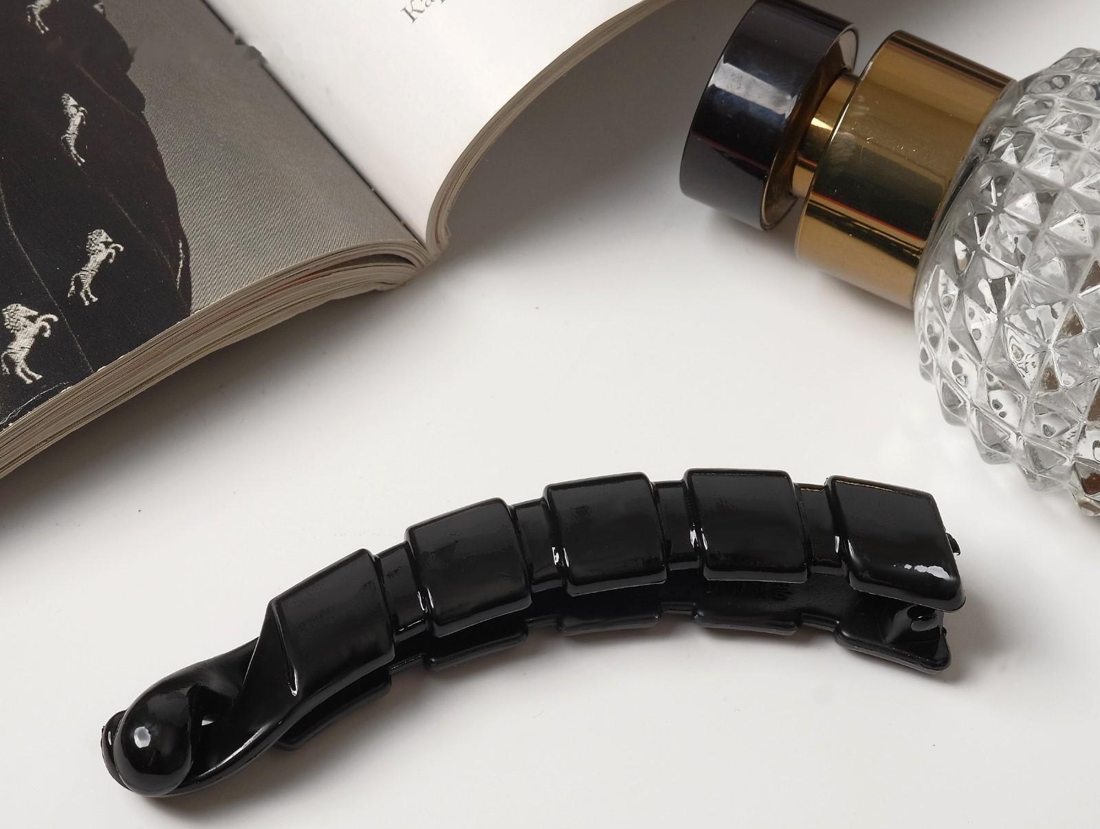 Банан для волос 