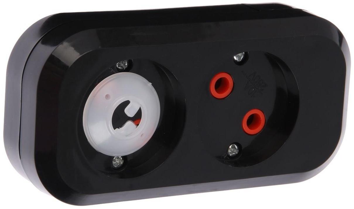 Заглушка в розетку от детей с ключом 