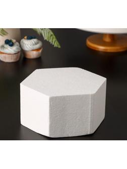 Фальшярус для торта «Шестигранник», d=20 см, h=10 см, цвет белый