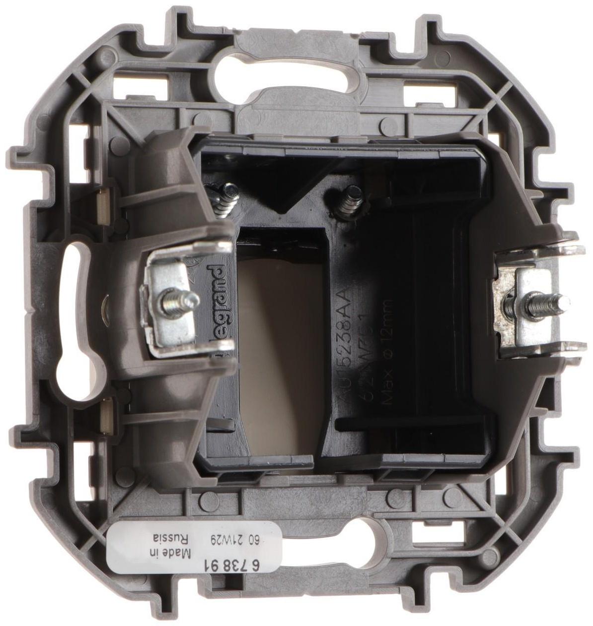 Вывод кабеля Legrand INSPIRIA, с зажимом для крепления, Слоновая кость