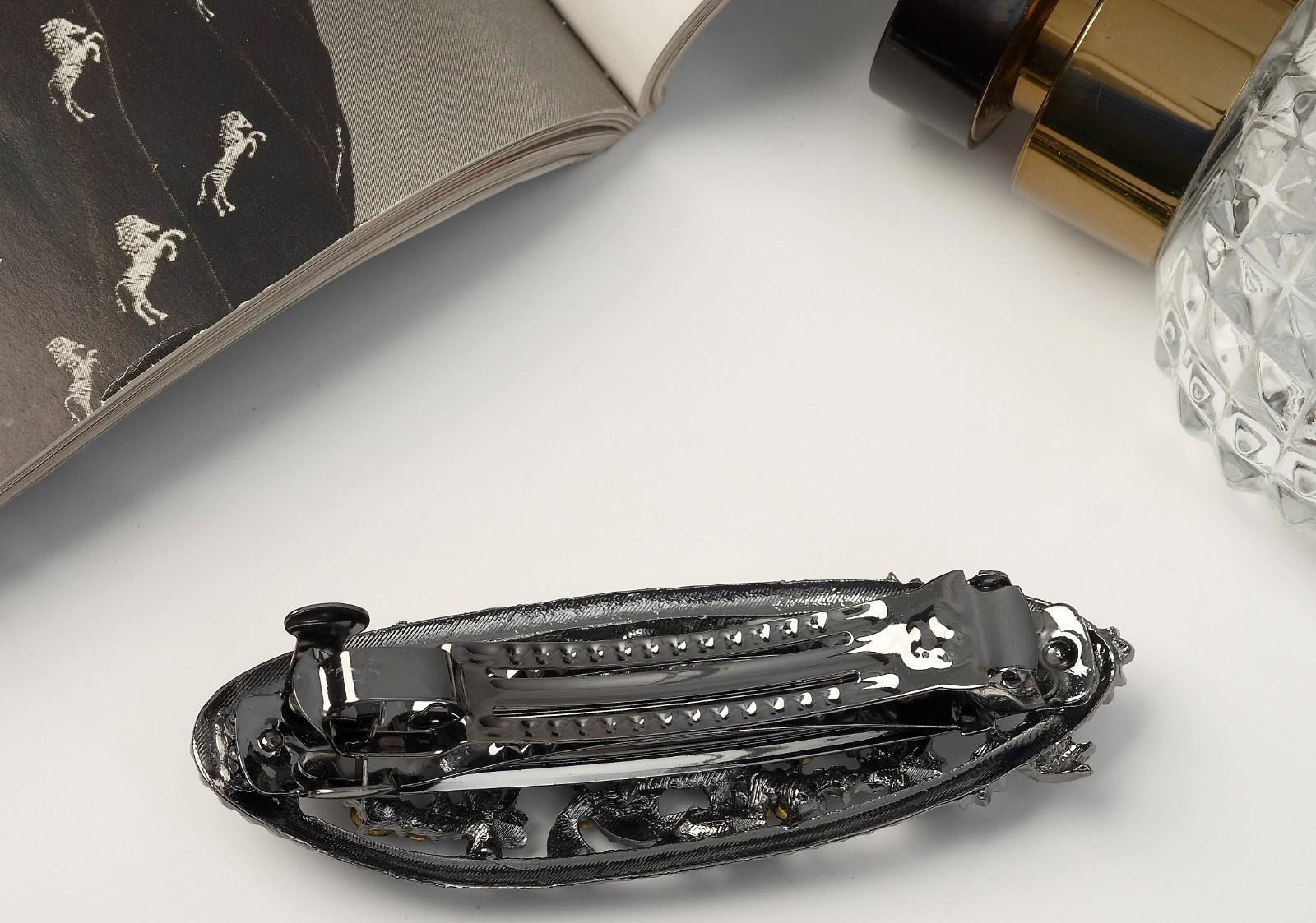 Заколка-автомат 