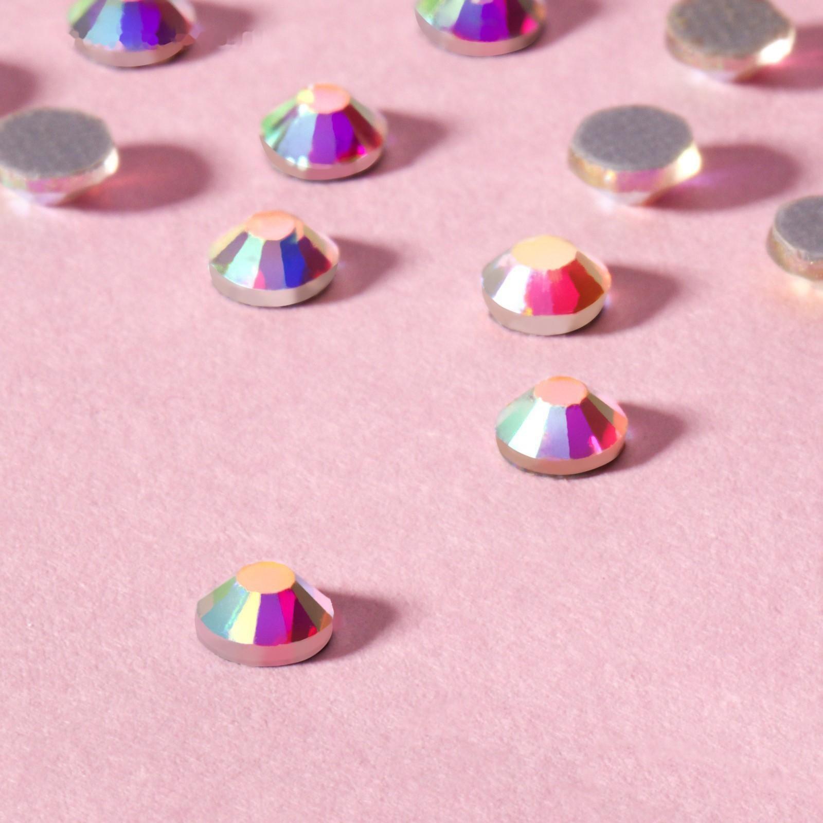 Стразы термоклеевые «Усечённый конус», с голографией, стеклянные, SS16, d = 4 мм, 100 шт