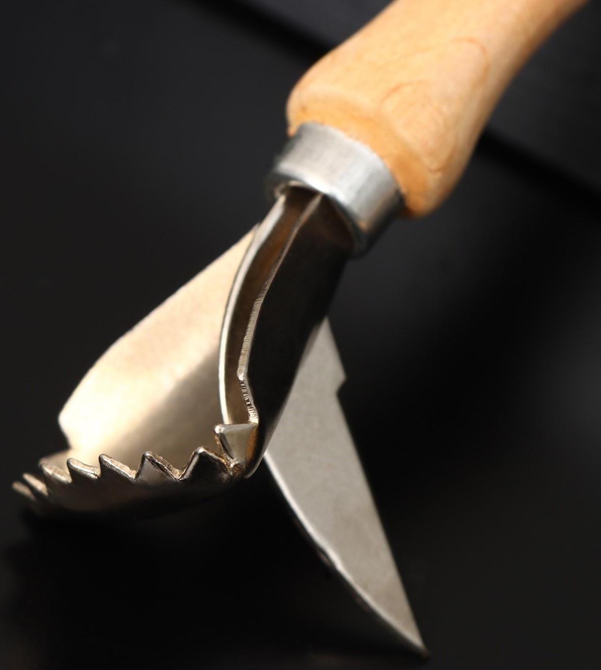 Рыбочистка с ножом для вспарывания «Традиционная», 16×5 см, с деревянной ручкой