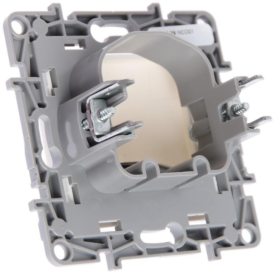 Вывод кабеля Legrand Etika, IP22, Белый