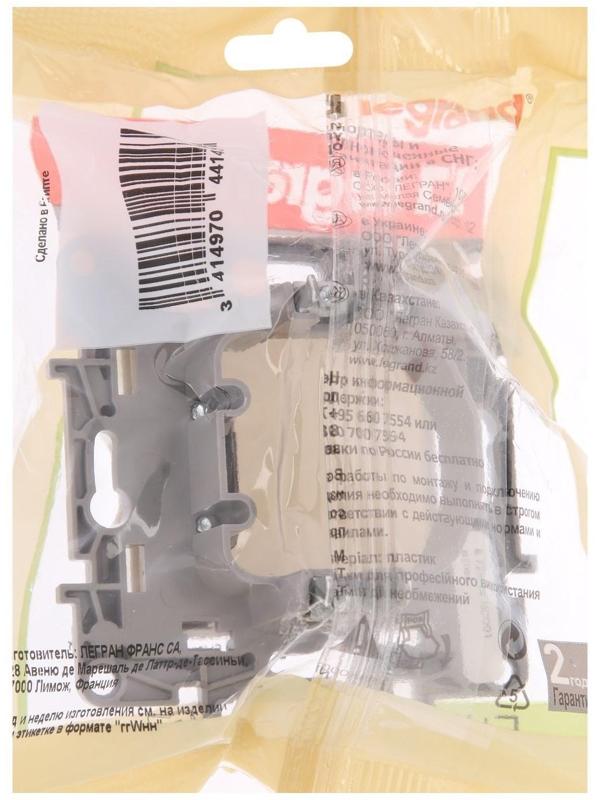 Вывод кабеля Legrand Etika, IP22, Белый