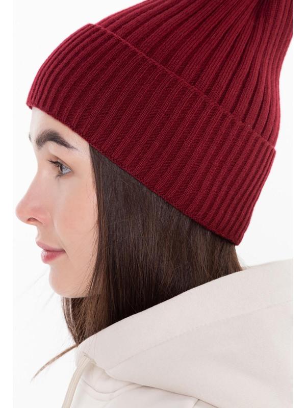 Шапка женская демисезонная, цвет бордо, размер 56-58
