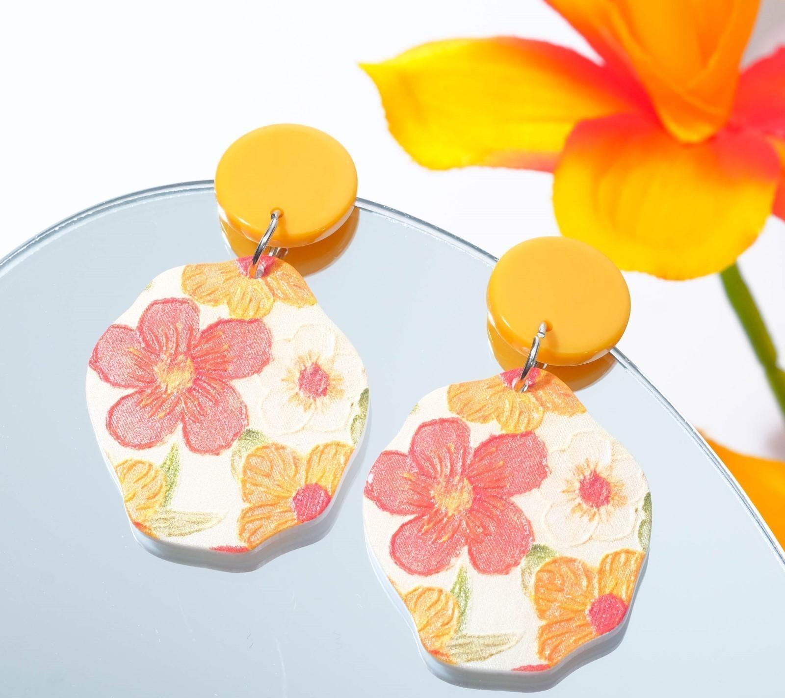 Серьги пластик 