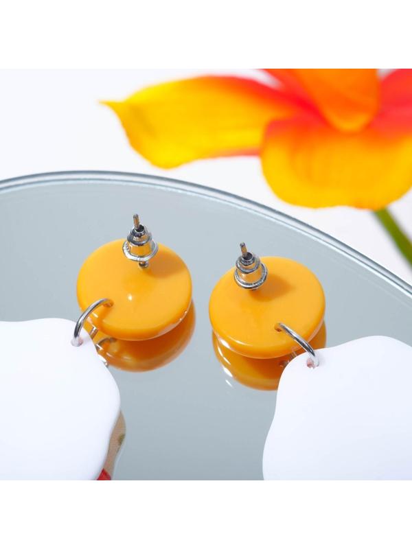 Серьги пластик 