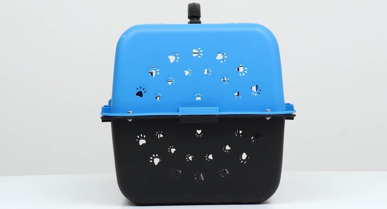 Переноска пластиковая с металлической дверью 47 х 30 х 35 см, вес до 12 кг, голубая