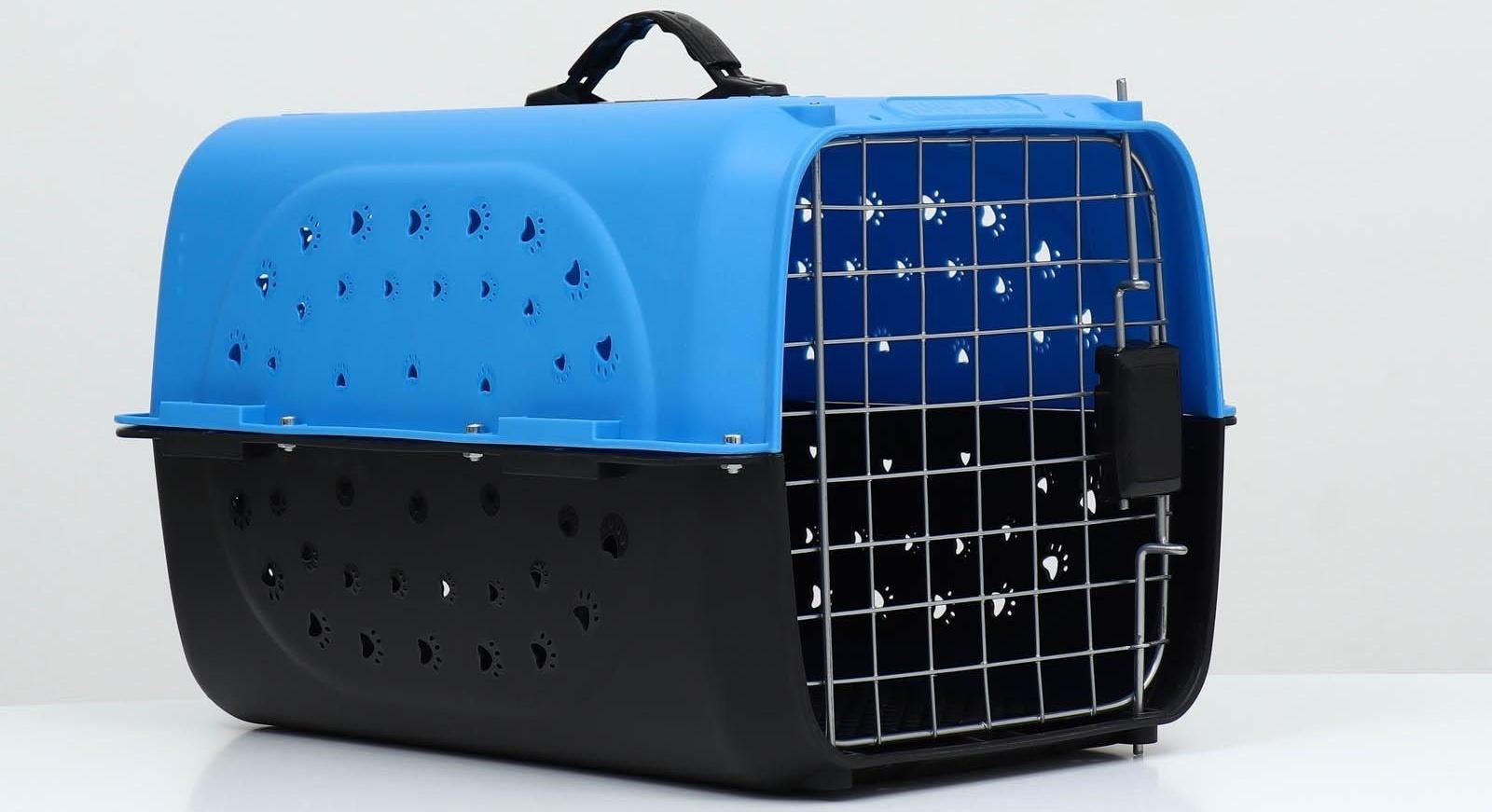 Переноска пластиковая с металлической дверью 47 х 30 х 35 см, вес до 12 кг, голубая