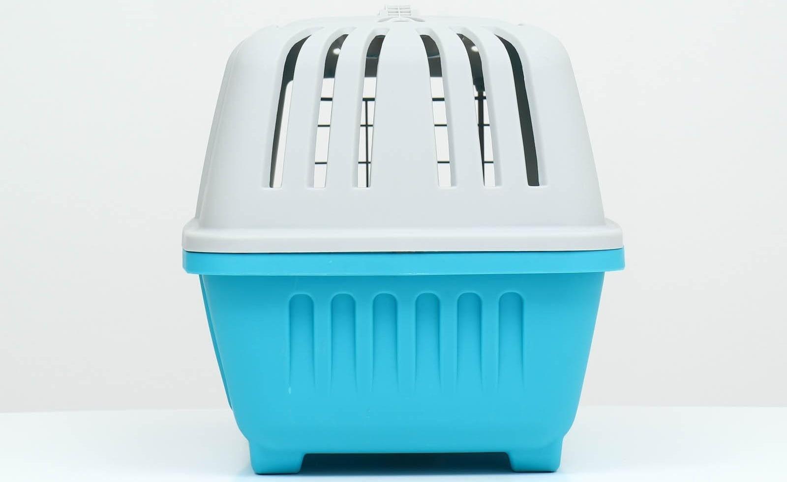 Переноска пластиковая 47 х 30 х 35 см, вес до 9 кг, синяя