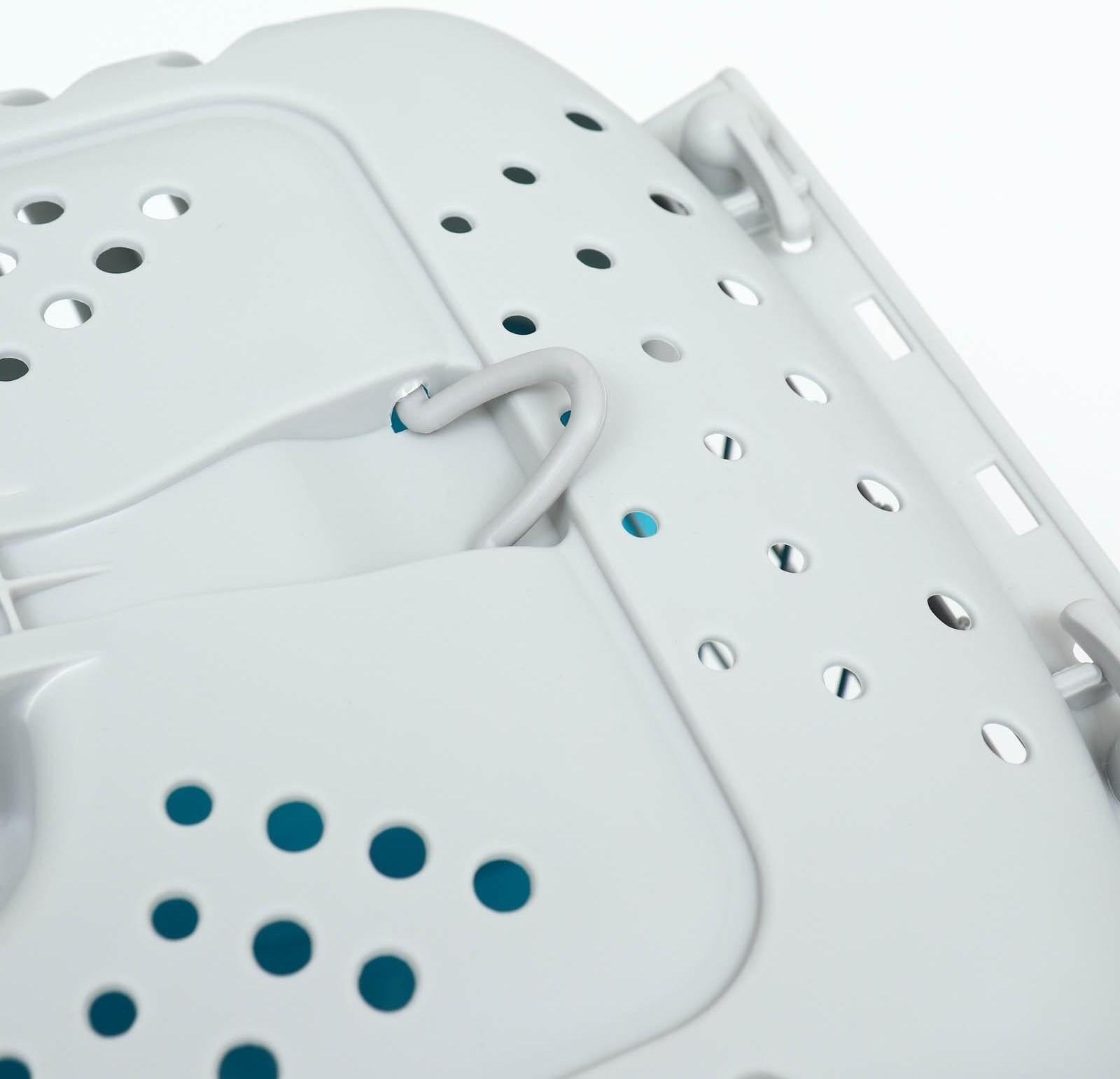 Переноска пластиковая 47 х 30 х 35 см, вес до 9 кг, синяя