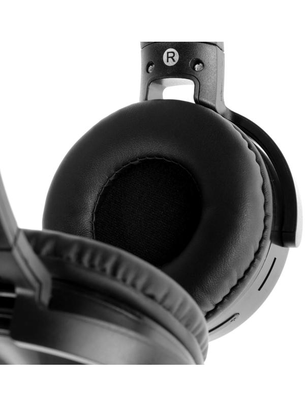 Наушники Defender FreeMotion B555, накладные, микрофон, управление, microSD, 150 мАч, черные