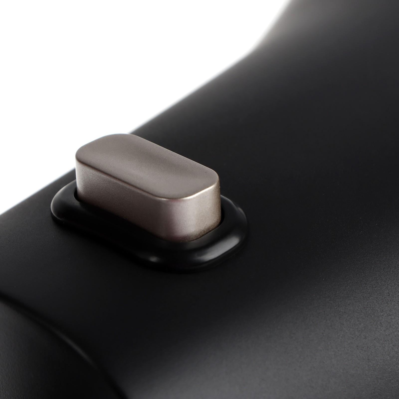 Мясорубка Redmond  RMG-1244-6, 1340 Вт, 1.6 кг/мин, 3 насадки, реверс, чёрная