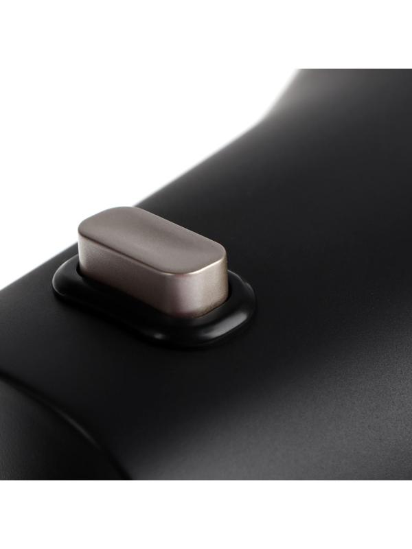 Мясорубка Redmond  RMG-1244-6, 1340 Вт, 1.6 кг/мин, 3 насадки, реверс, чёрная