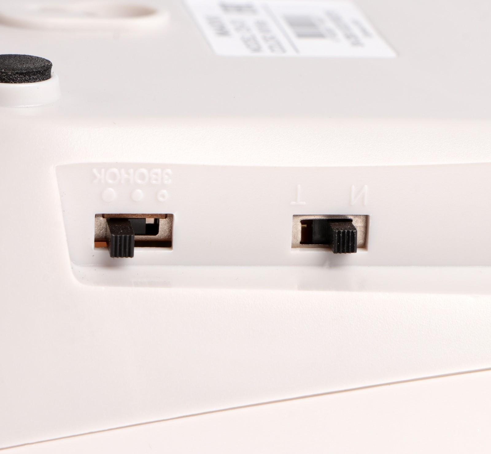 Телефон проводной Maxvi CB-01, SOS, повтор номера, быстрый набор, телефонная книга, белый